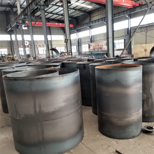 选择亳州钢护筒的材质时考虑哪些条件？